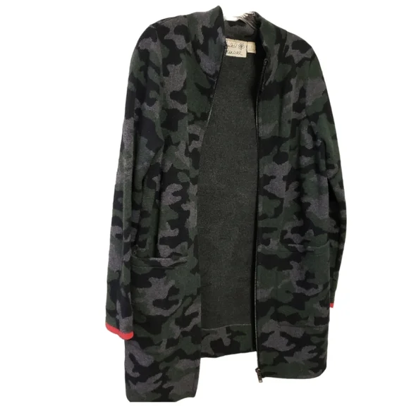Camouflage wool coat store